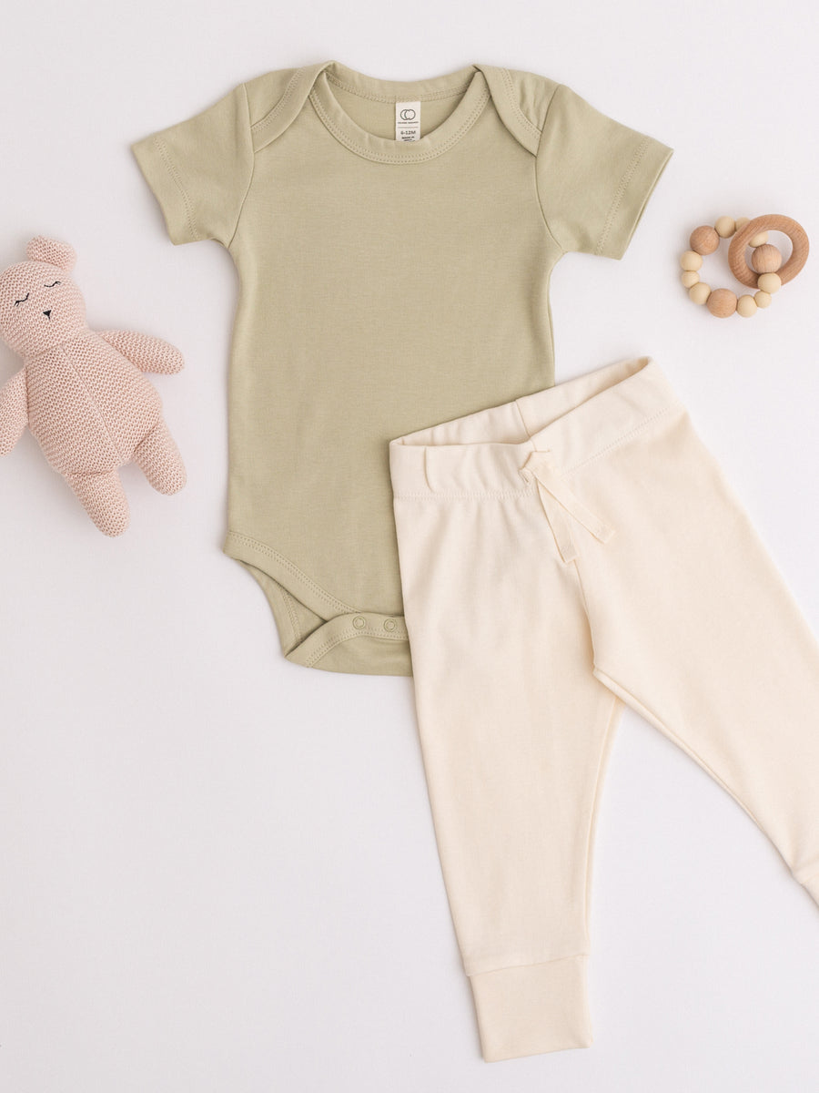 Classic Short Sleeve Bodysuit Baby : One Pieces : Bodysuits : Short Sleeves Colored Organics Baby Short Sleeve Bodysuit - Girl & Boy - Organic