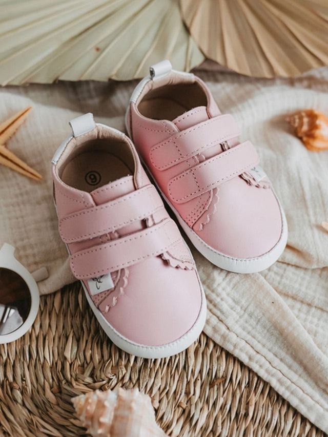 Nora Sneakers