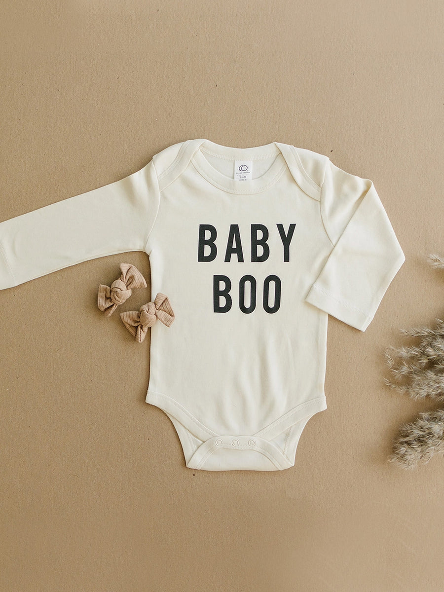 Baby Boo Organic Baby Long Sleeve Bodysuit Baby : Bodysuits : Short Sleeves Urban Baby Co. Baby Boo Organic Baby Long Sleeve Bodysuit